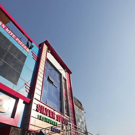 Oyo 38520 Hotel Silverspoon Roorkee Dış mekan fotoğraf