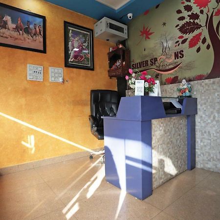 Oyo 38520 Hotel Silverspoon Roorkee Dış mekan fotoğraf