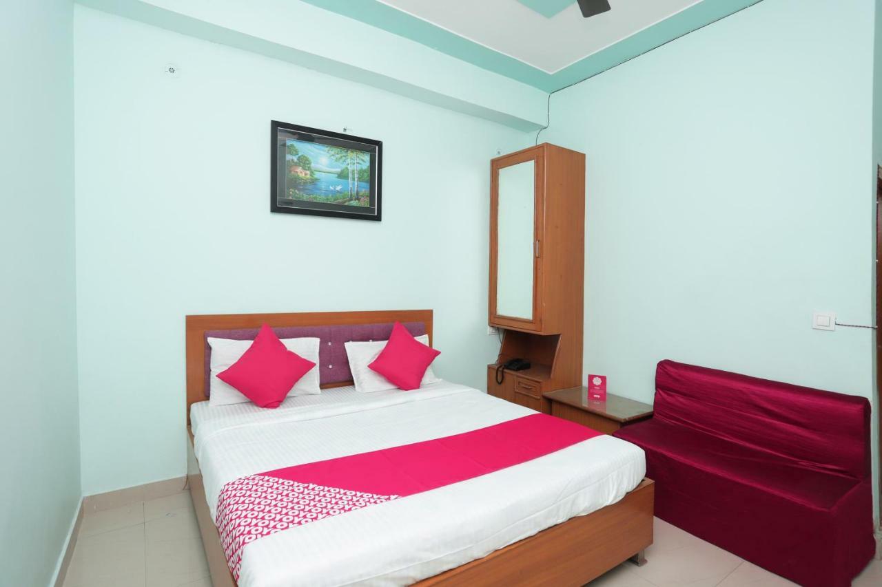 Oyo 38520 Hotel Silverspoon Roorkee Dış mekan fotoğraf