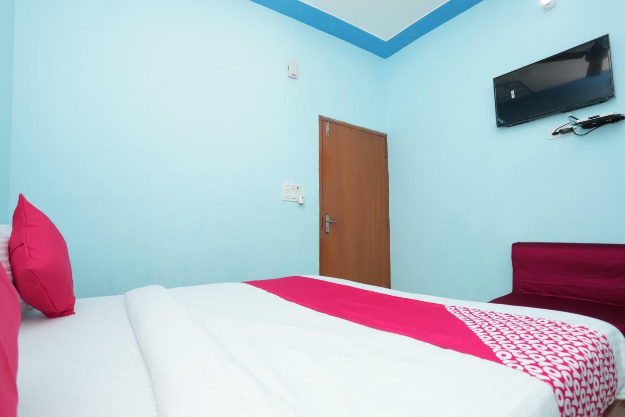 Oyo 38520 Hotel Silverspoon Roorkee Dış mekan fotoğraf