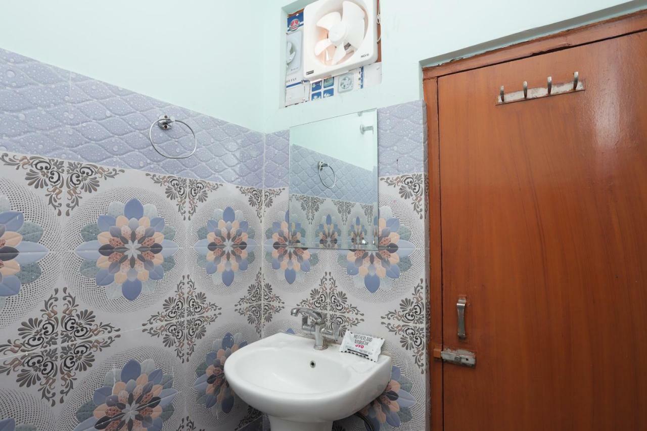 Oyo 38520 Hotel Silverspoon Roorkee Dış mekan fotoğraf