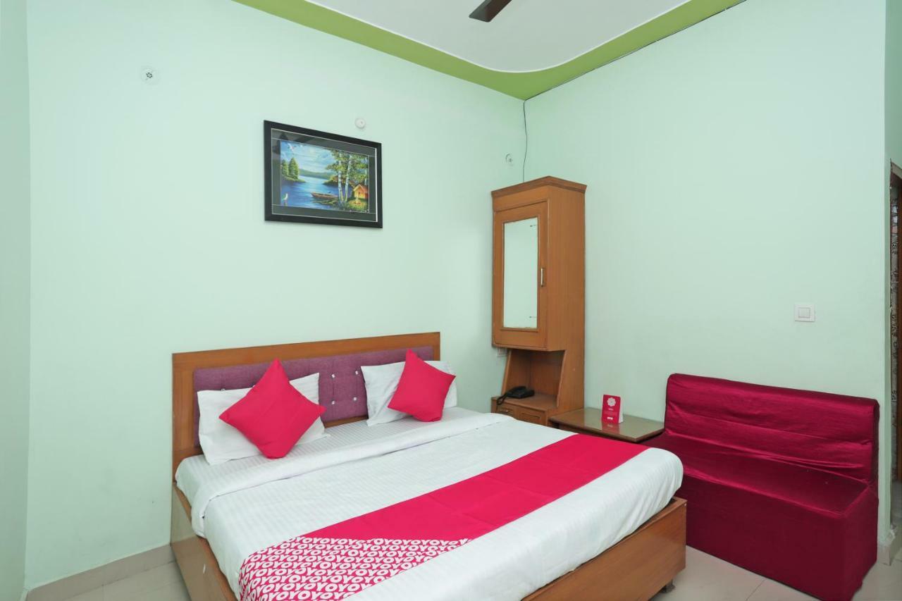 Oyo 38520 Hotel Silverspoon Roorkee Dış mekan fotoğraf